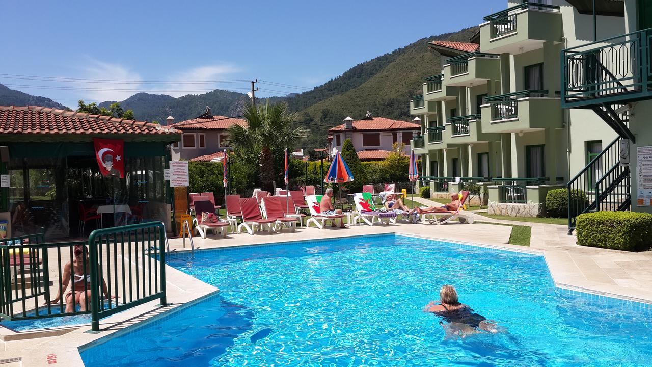 Avlu Apartments 1 İçmeler Extérieur photo