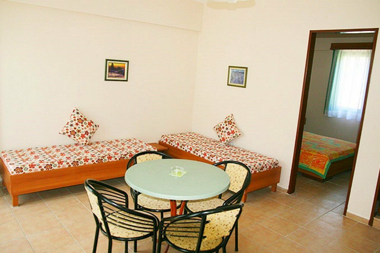 Avlu Apartments 1 İçmeler Extérieur photo